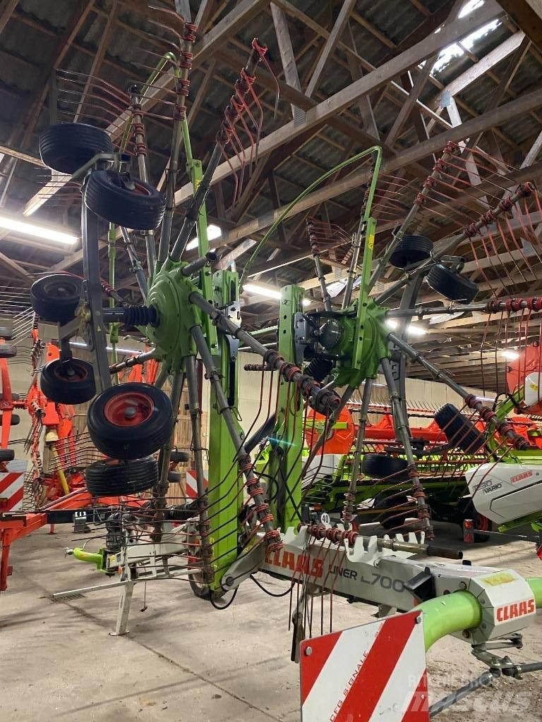 CLAAS Liner 2700 Vālotāji