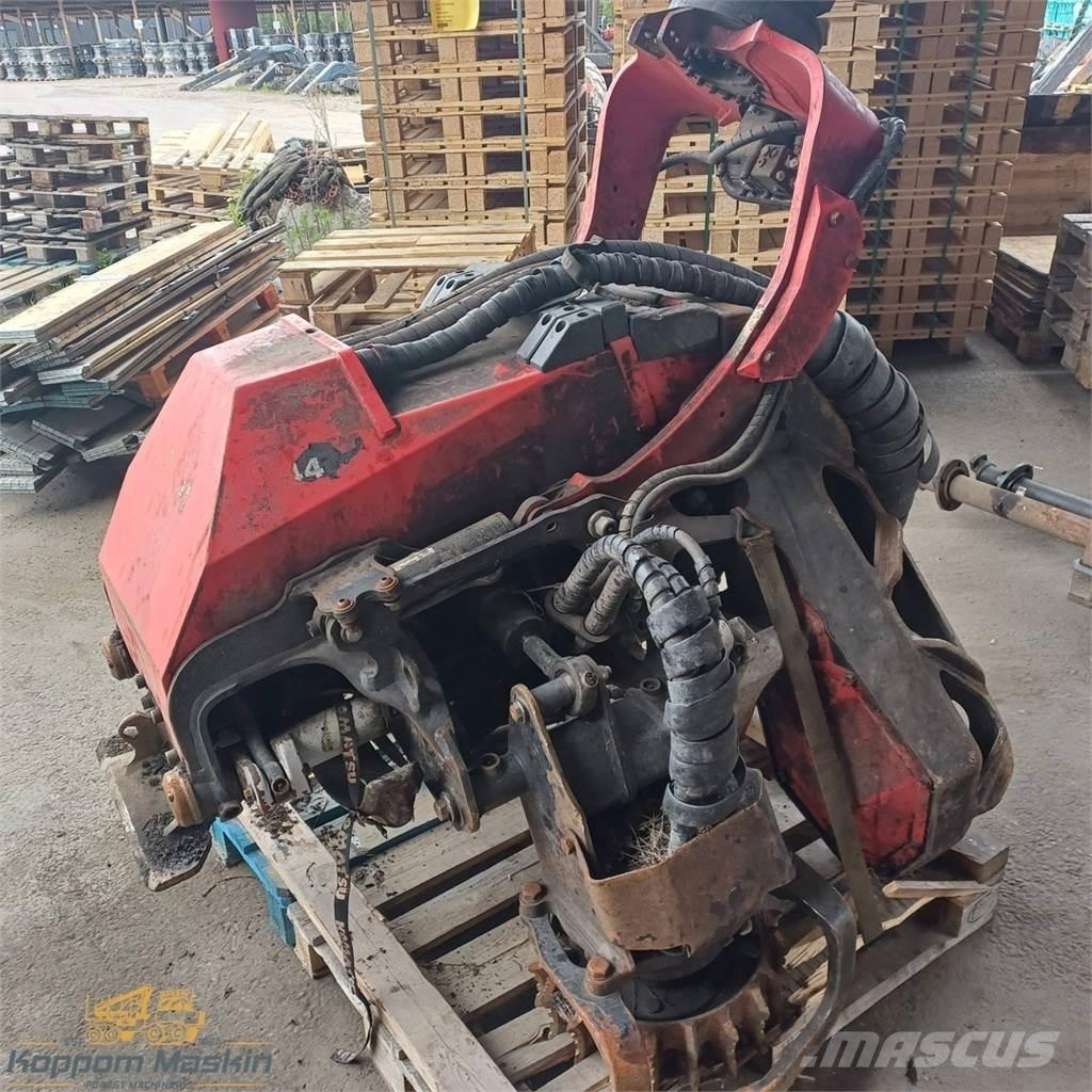 Komatsu C144 Hārvesteru kausi