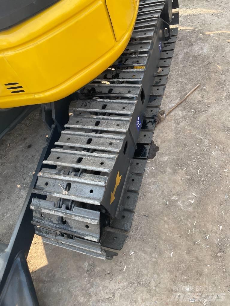 Komatsu PC 35 Mini ekskavatori < 7 t