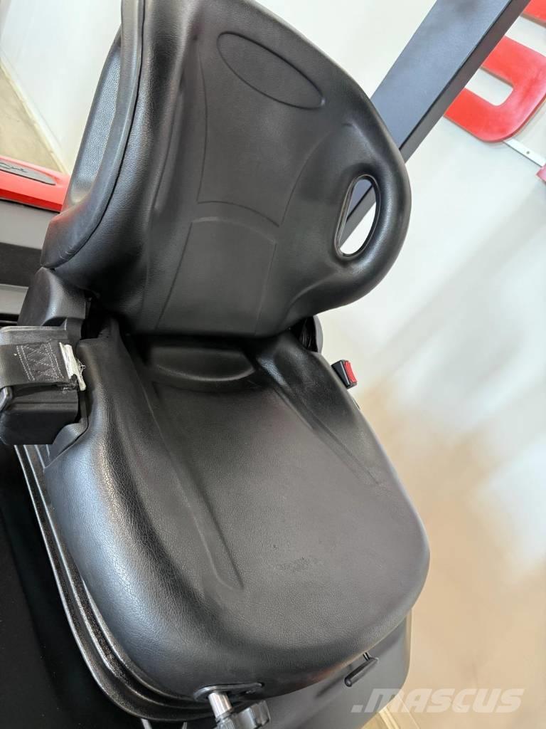 EP 11013 - EFL252 Elektriskie iekrāvēji