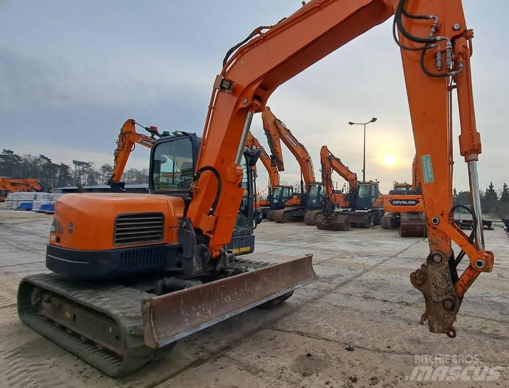 Doosan DX 85 R-3 Vidēja lieluma ekskavatori 7 t - 12 t