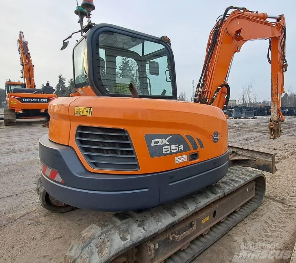 Doosan DX 85 R-3 Vidēja lieluma ekskavatori 7 t - 12 t