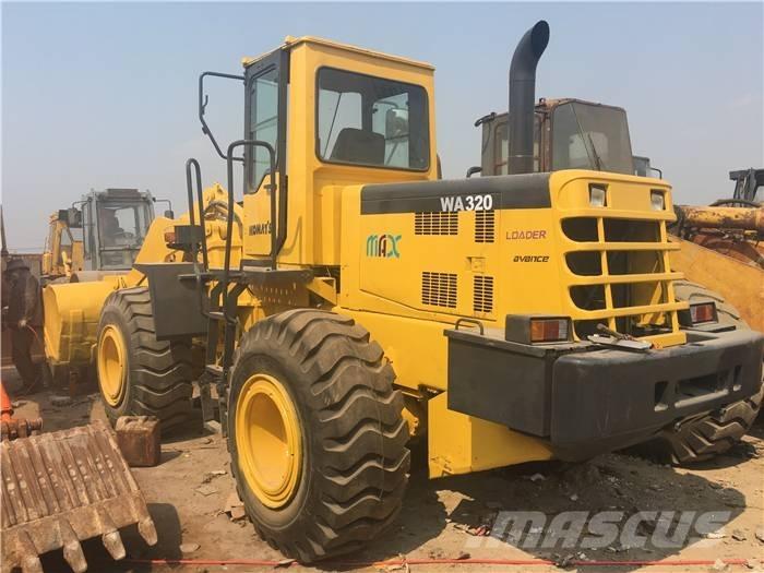 Komatsu WA 320-3 Iekrāvēji uz riteņiem