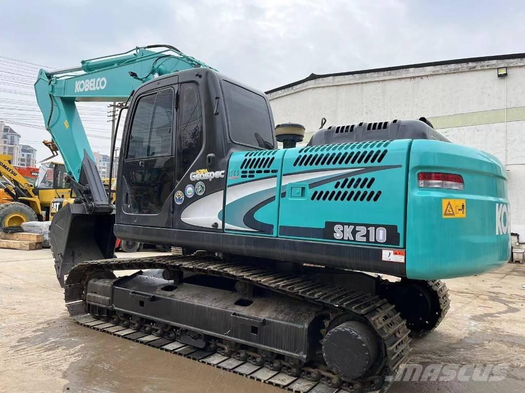 Kobelco SK 210 Kāpurķēžu ekskavatori