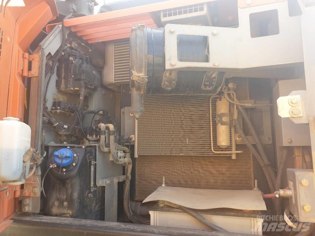 Hitachi ZX140W-6 Ekskavatori uz riteņiem