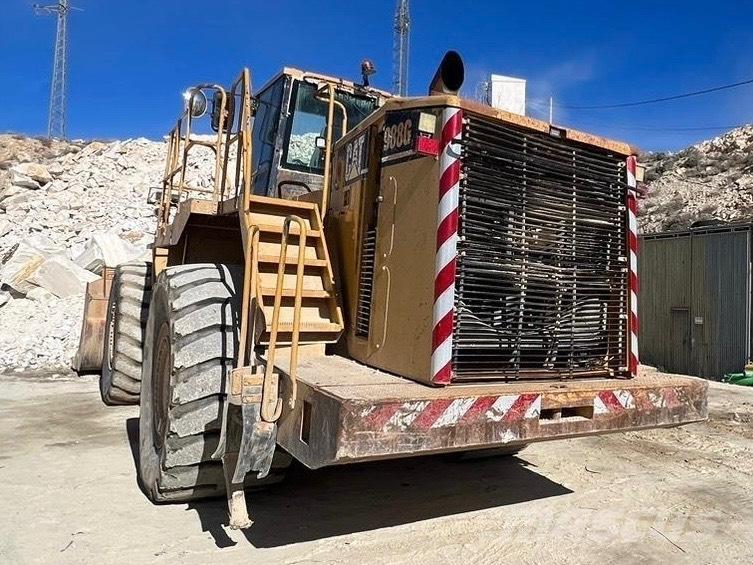 CAT 988 G Iekrāvēji uz riteņiem