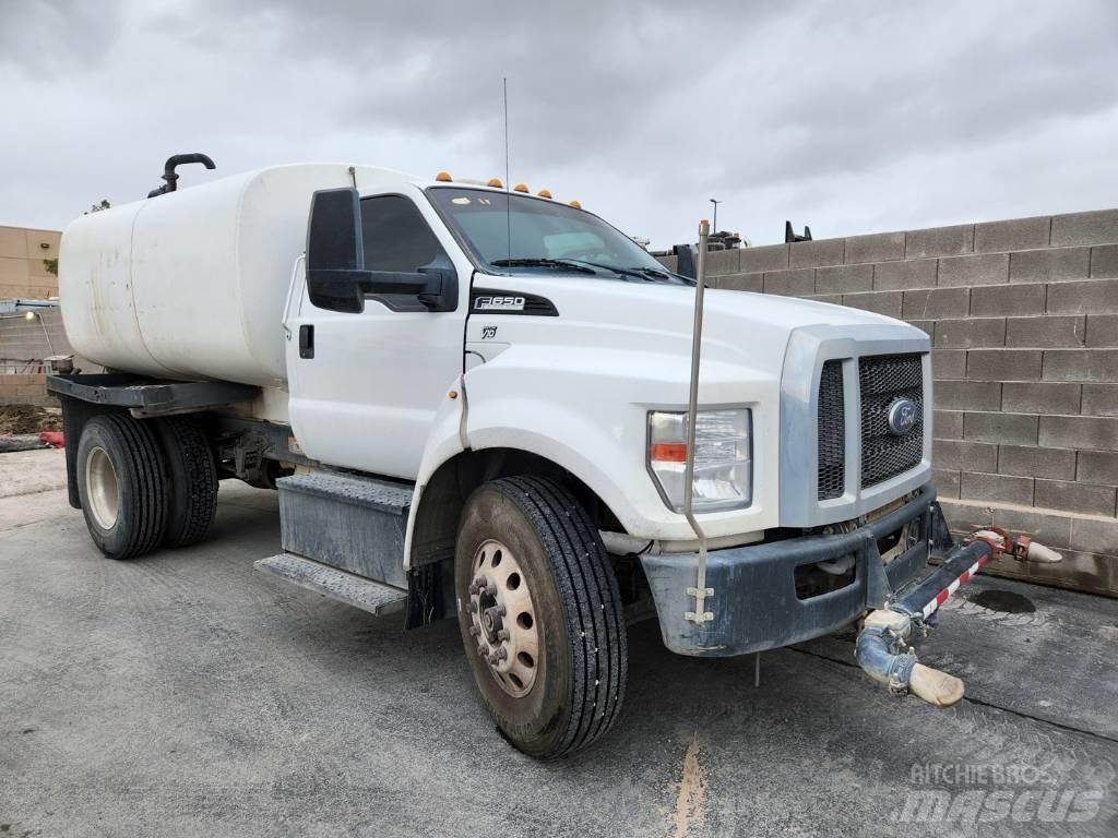 Ford F 650 Ūdens mašīnas