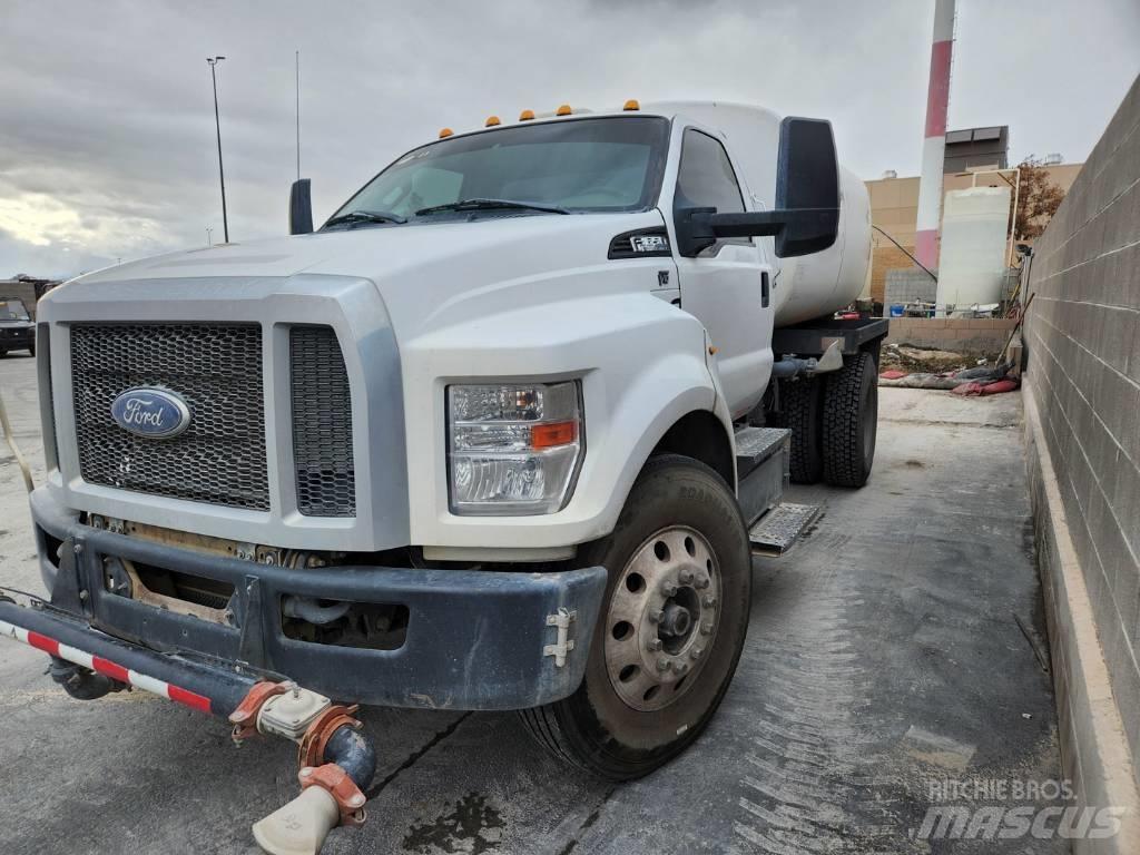 Ford F 650 Ūdens mašīnas