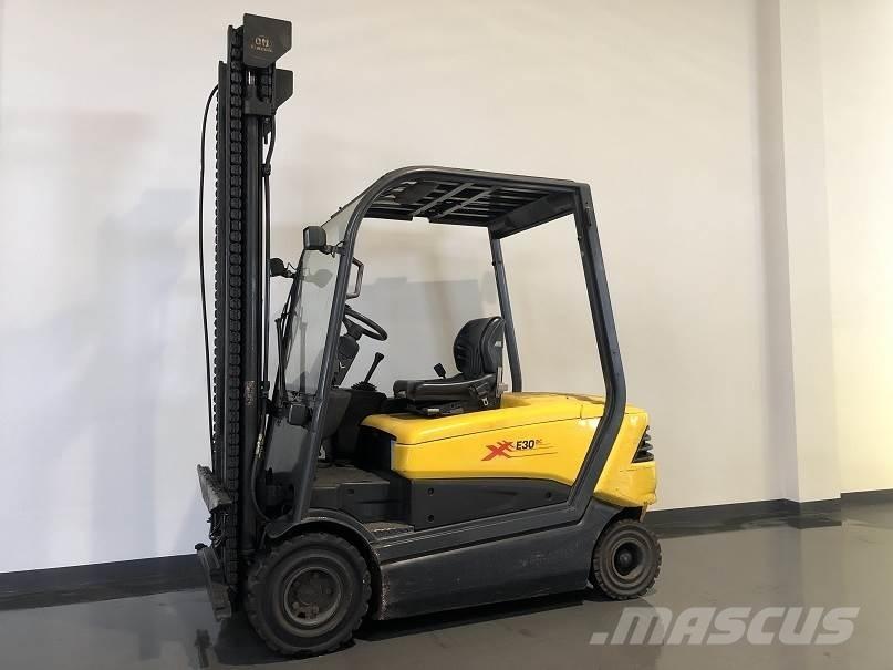 XCMG XE30 Elektriskie iekrāvēji