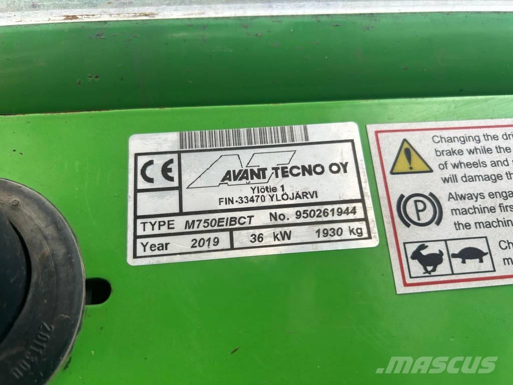 Avant 750 Multifunkcionālie iekrāvēji