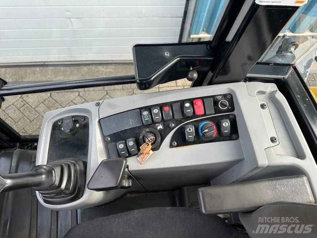 CAT 907 H 2 Iekrāvēji uz riteņiem