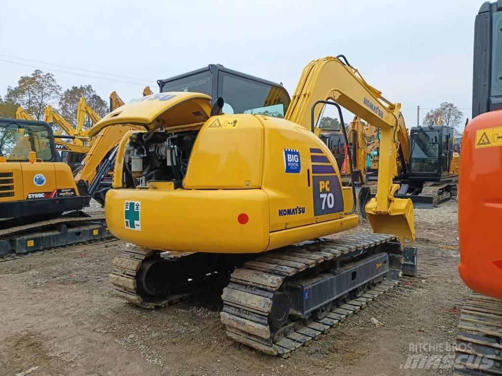 Komatsu PC 70-8 Kāpurķēžu ekskavatori