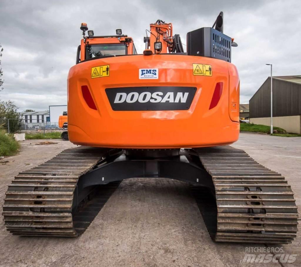 Doosan DX 235 LCR-5 Kāpurķēžu ekskavatori