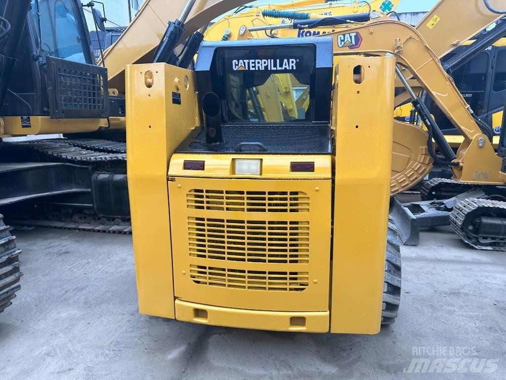 CAT 246 D Lietoti riteņu kompaktiekrāvēji