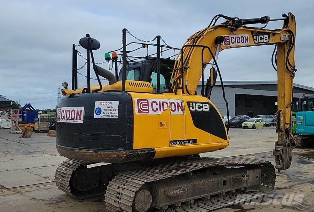 JCB JS 130 LC Kāpurķēžu ekskavatori