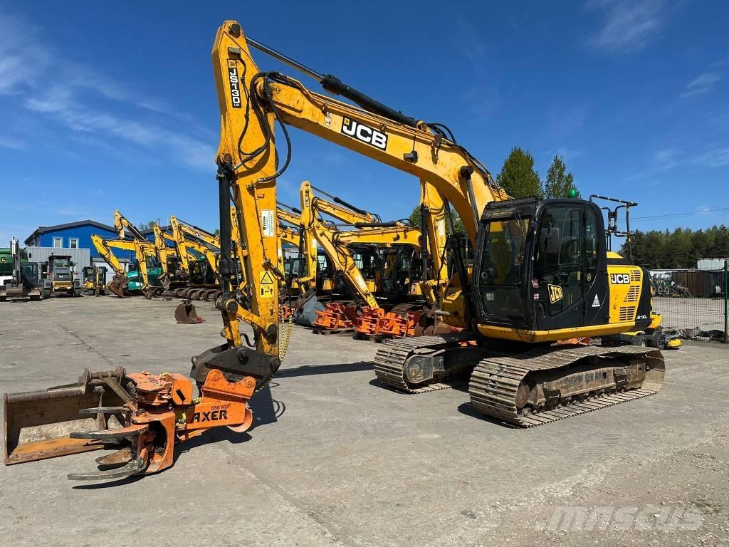 JCB JS 130 LC Kāpurķēžu ekskavatori