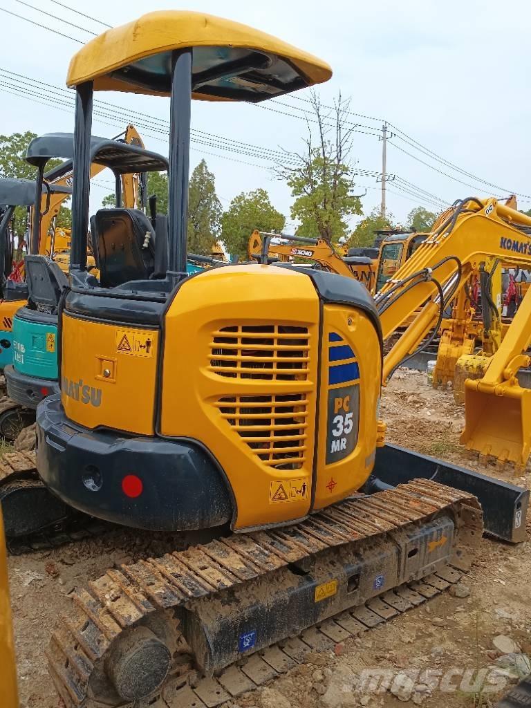 Komatsu PC 35 Kāpurķēžu ekskavatori