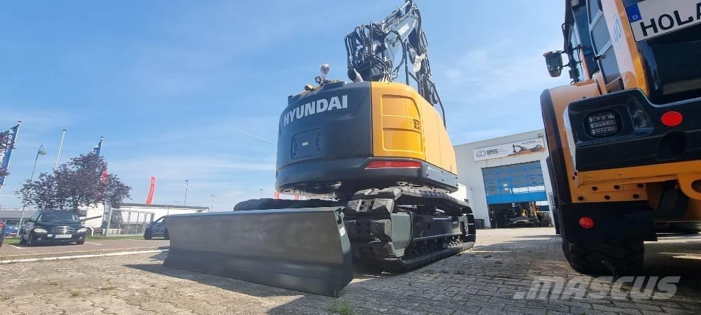Hyundai HX 130 ALCR Kāpurķēžu ekskavatori