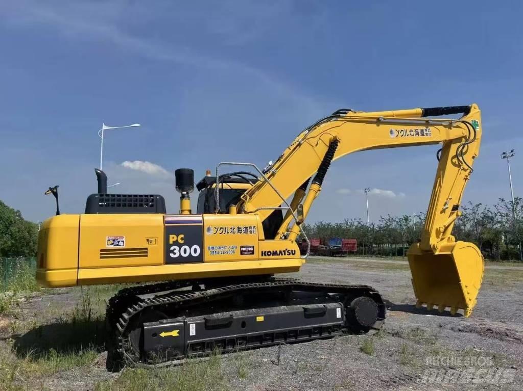 Komatsu 300-7 Kāpurķēžu ekskavatori