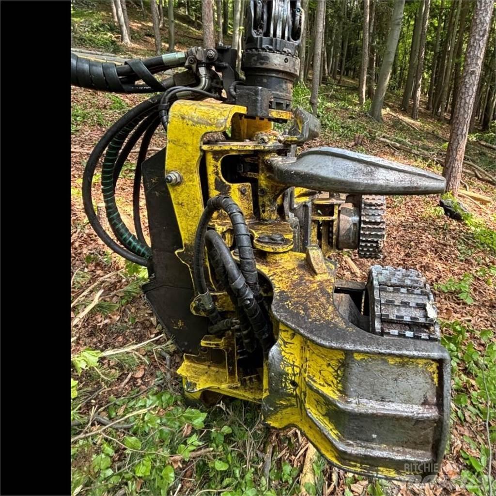 John Deere 1270 G Harvesteri