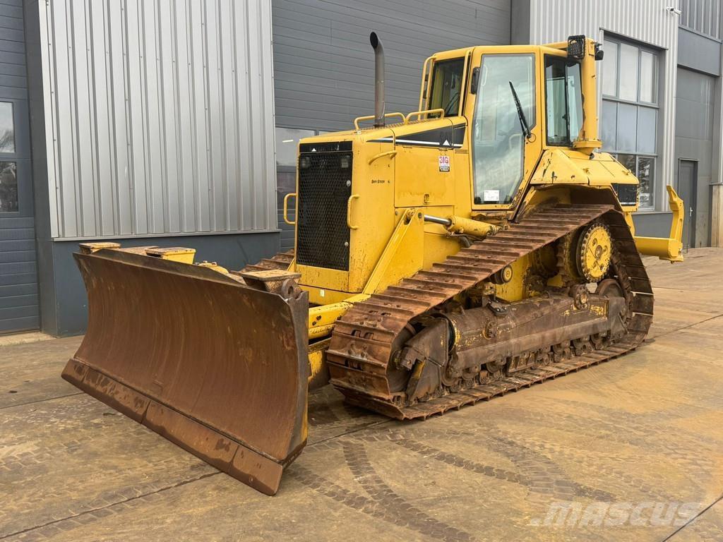 CAT D6N XL Kāpurķēžu buldozeri