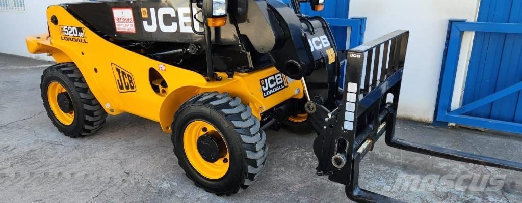 JCB 520-40 Teleskopiskie manipulatori