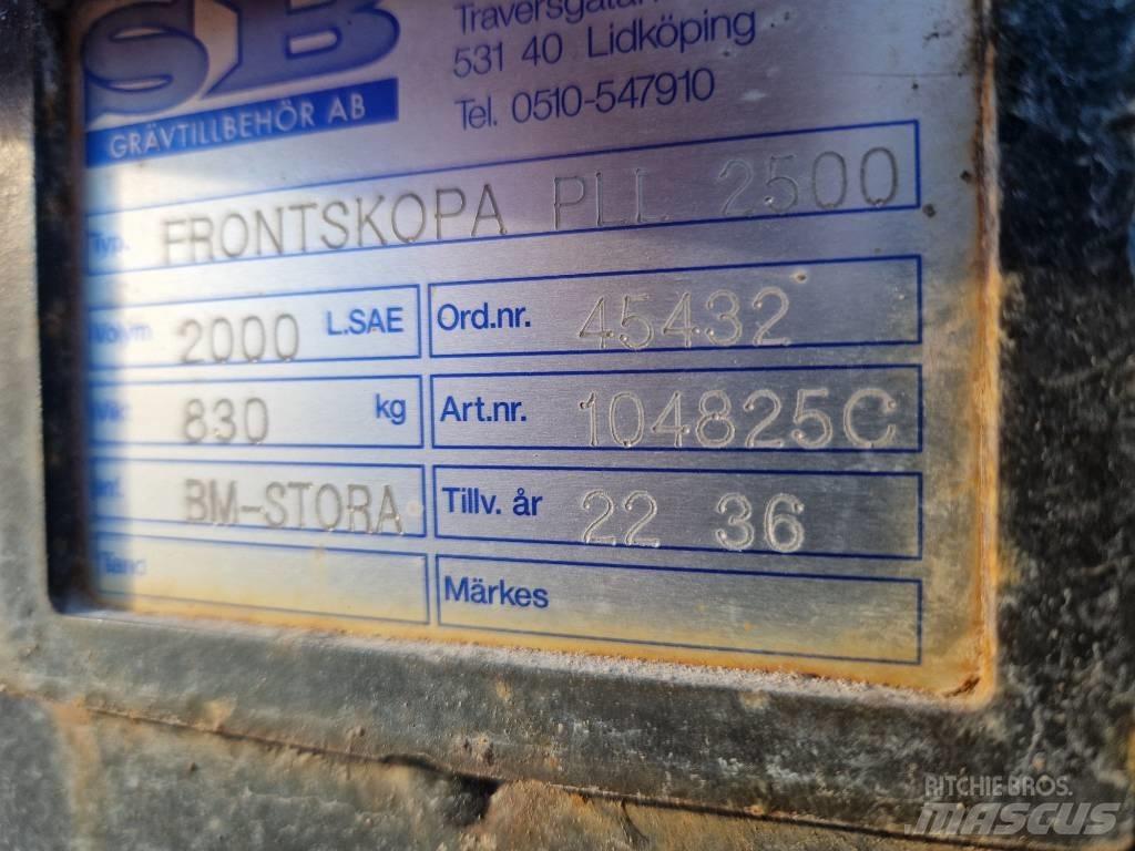 LiuGong 835H Iekrāvēji uz riteņiem