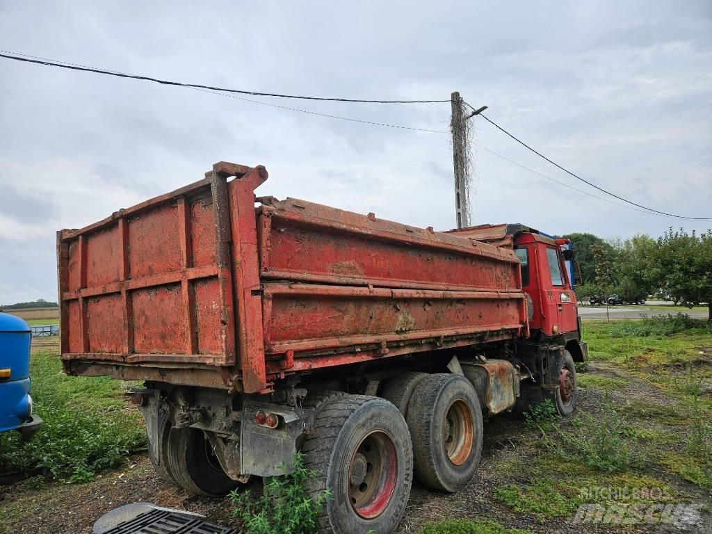 Tatra 138 S3  6x6 Pašizgāzējs