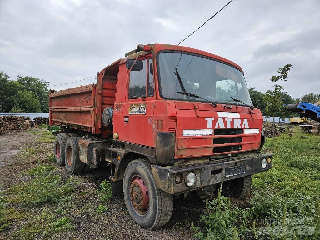 Tatra 138 S3  6x6 Pašizgāzējs