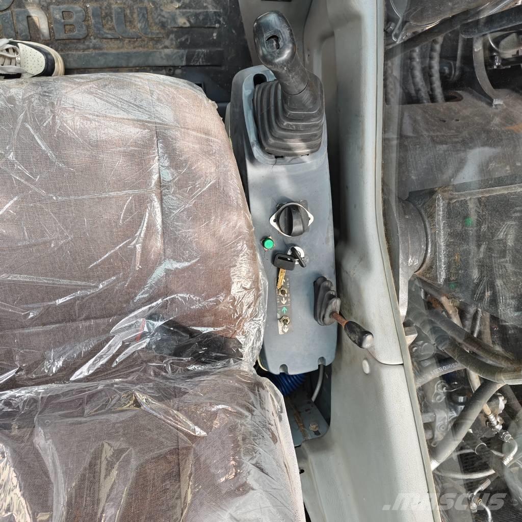 Hyundai R 150 W Ekskavatori uz riteņiem