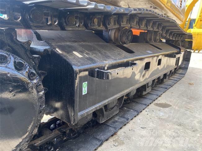 CAT 330 D Kāpurķēžu ekskavatori