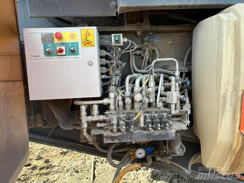 Metso LT 120 Drupinātāji
