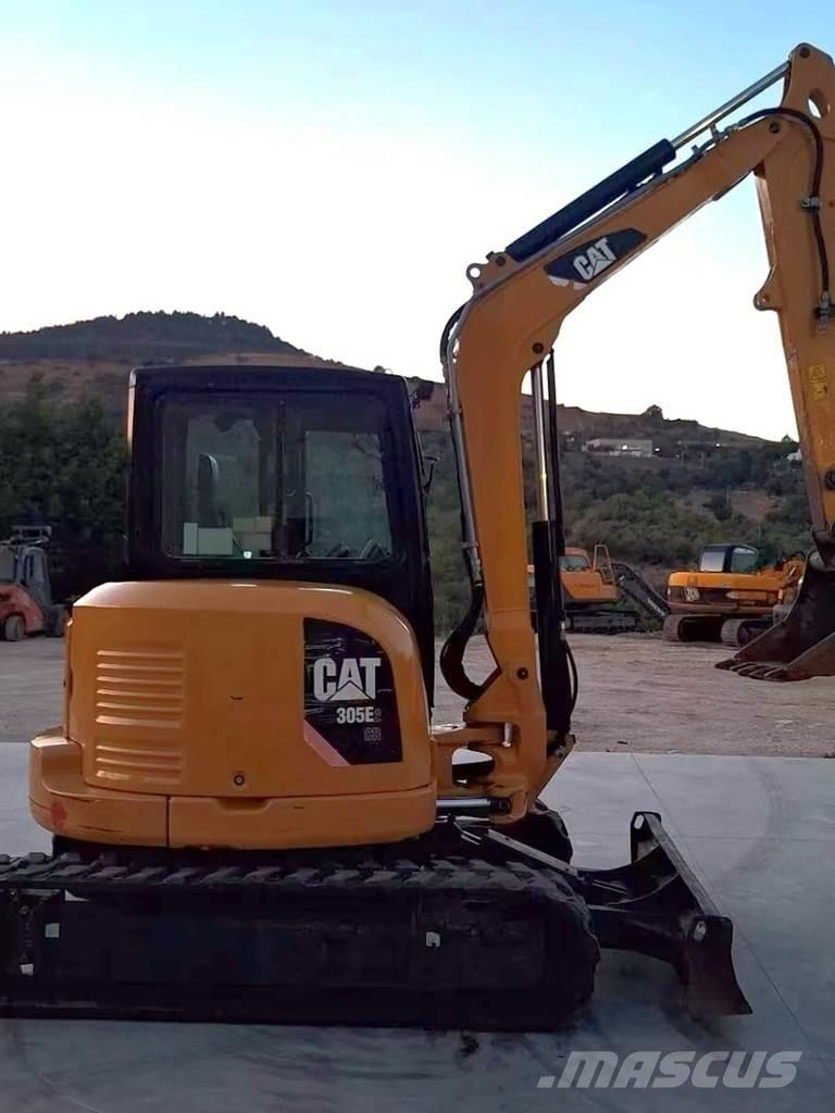 CAT 305E2CR Mini ekskavatori < 7 t