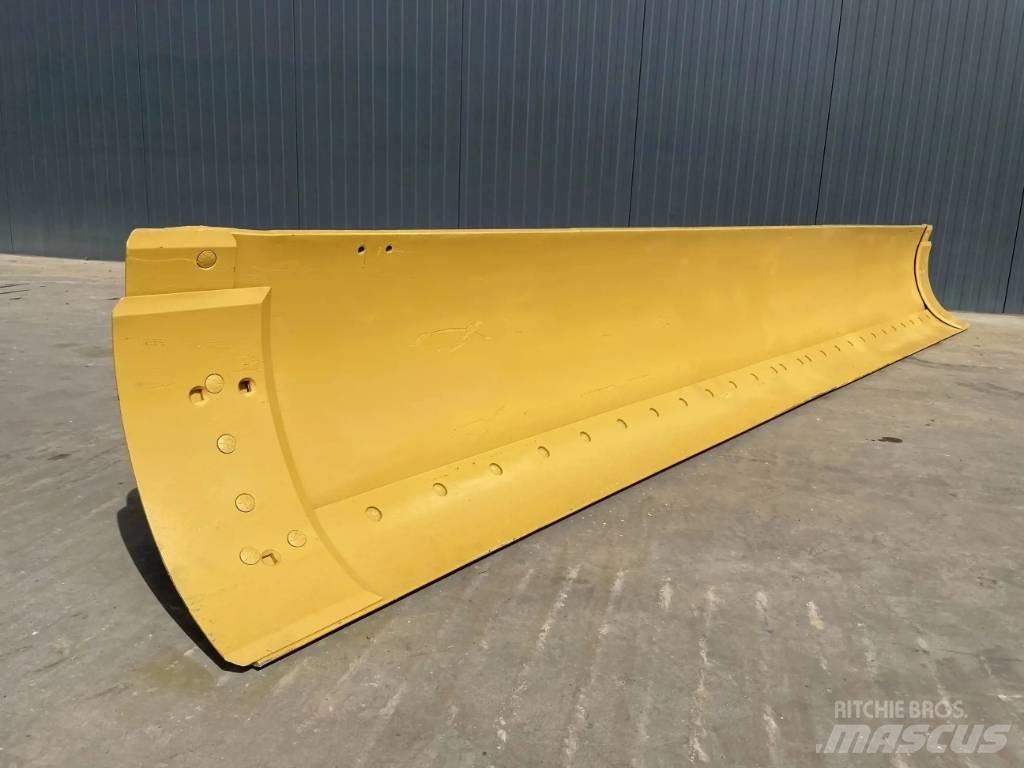 CAT 140G Moldboard Naži