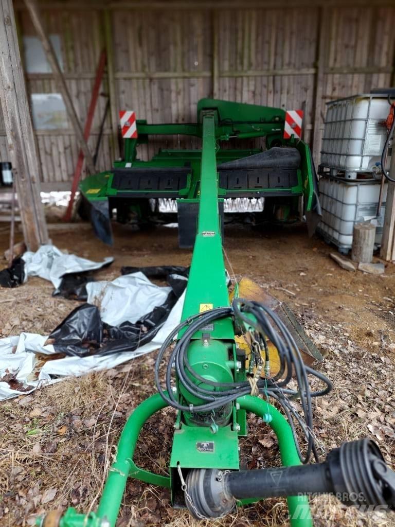 John Deere 730 Pļaujmašīnas ar kondicionieri