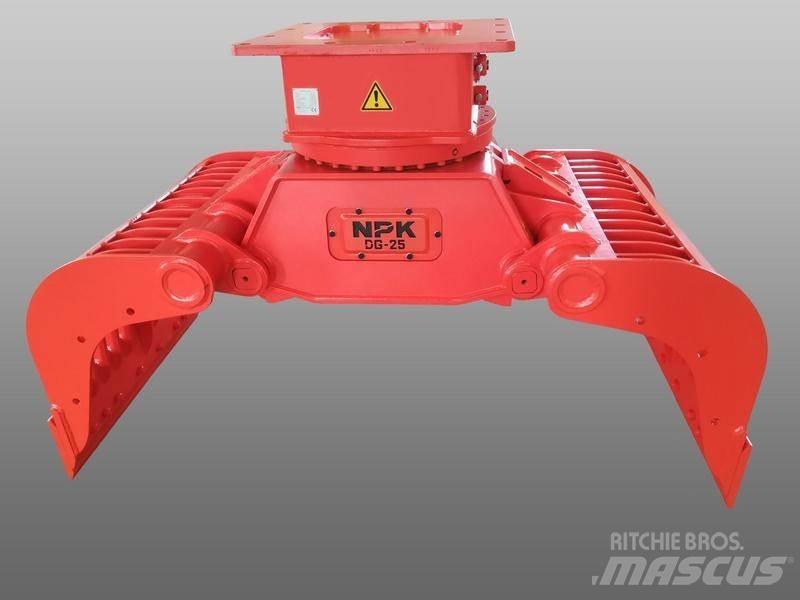 NPK DG-25 Pašgrābji