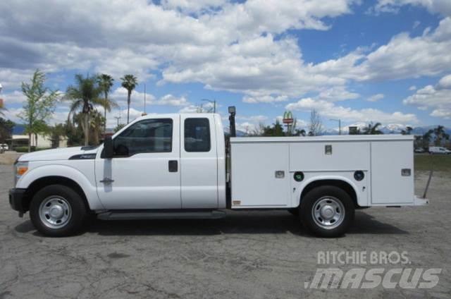 Ford F350 Evakuators ar manipulatoru