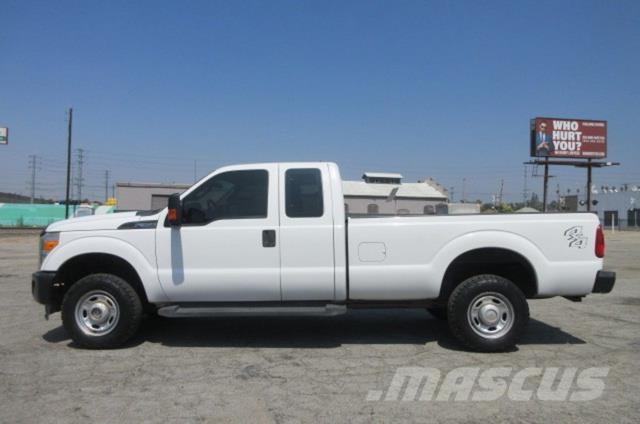 Ford F350 Evakuators ar manipulatoru