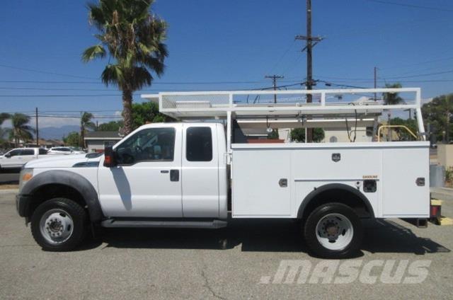Ford F450 Evakuators ar manipulatoru