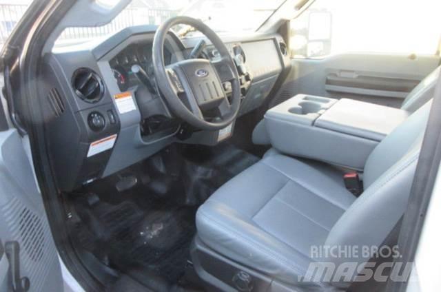 Ford F450 Pacēlāji uz automašīnas bāzes