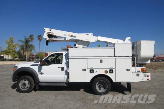 Ford F550 Evakuators ar manipulatoru