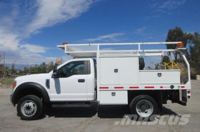 Ford F550 Evakuators ar manipulatoru