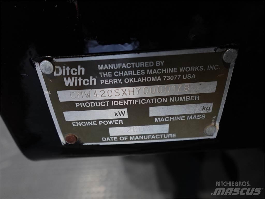 Ditch Witch 420SX Tranšeju racēji