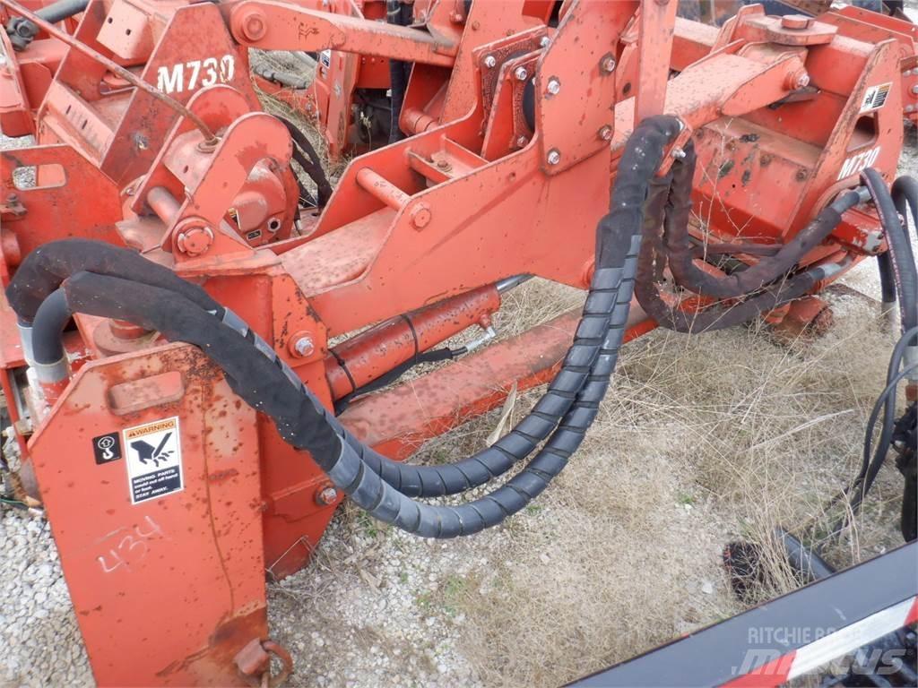 Ditch Witch M730 Grāvju arkli