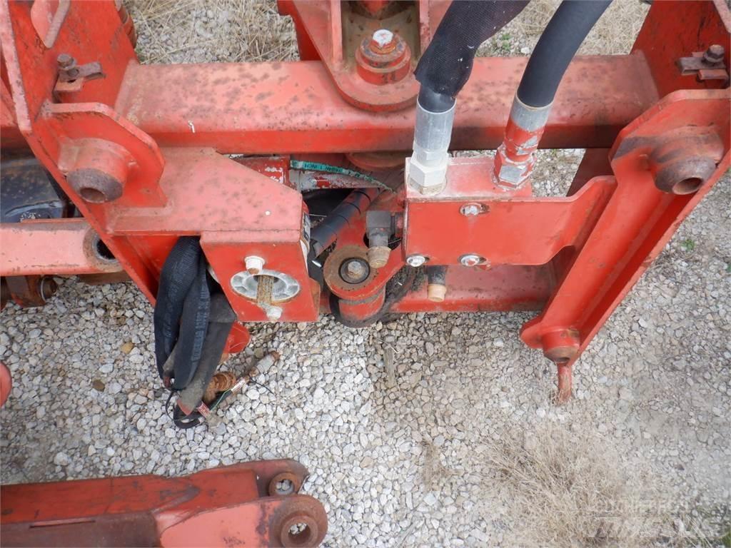 Ditch Witch M730 Grāvju arkli