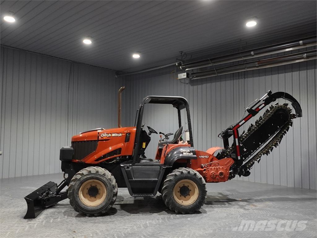 Ditch Witch RT100 Tranšeju racēji