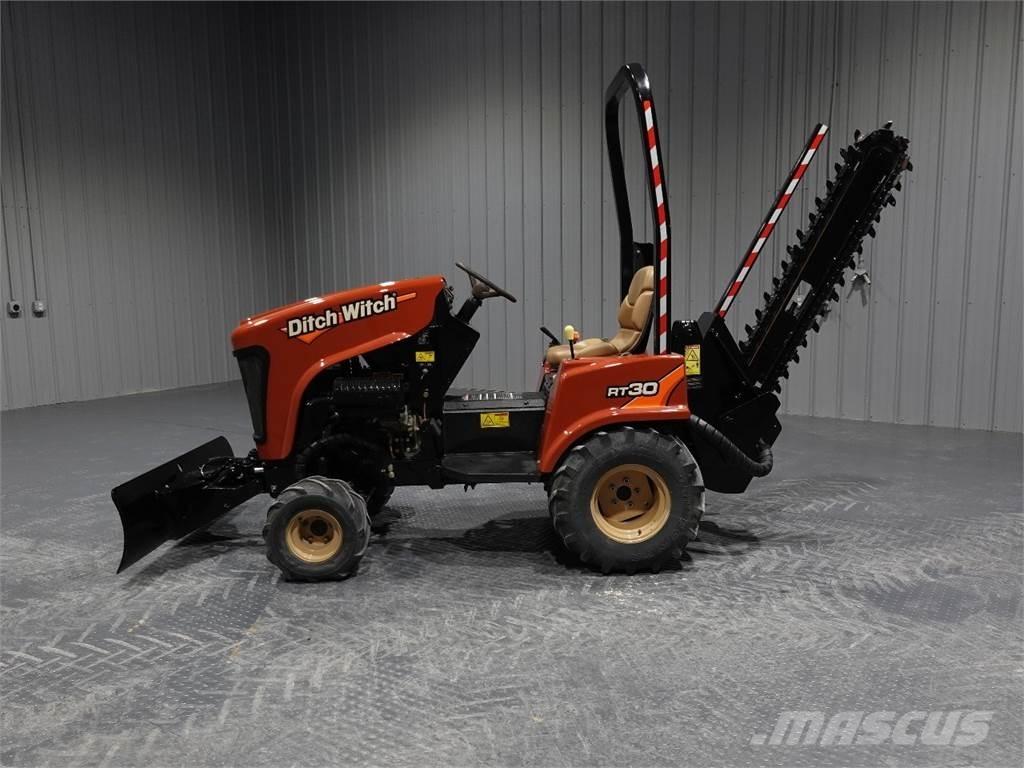 Ditch Witch RT30 Tranšeju racēji