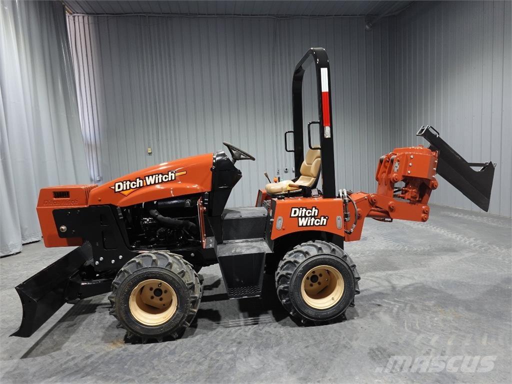 Ditch Witch rt40 Tranšeju racēji
