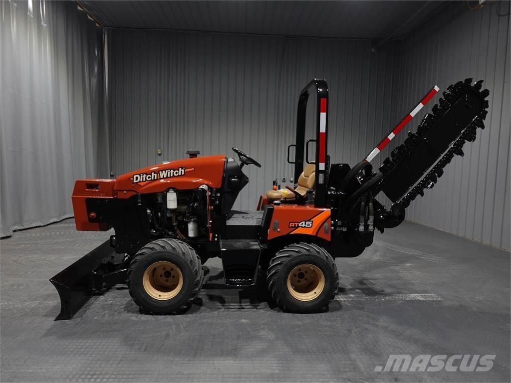 Ditch Witch rt45 Tranšeju racēji