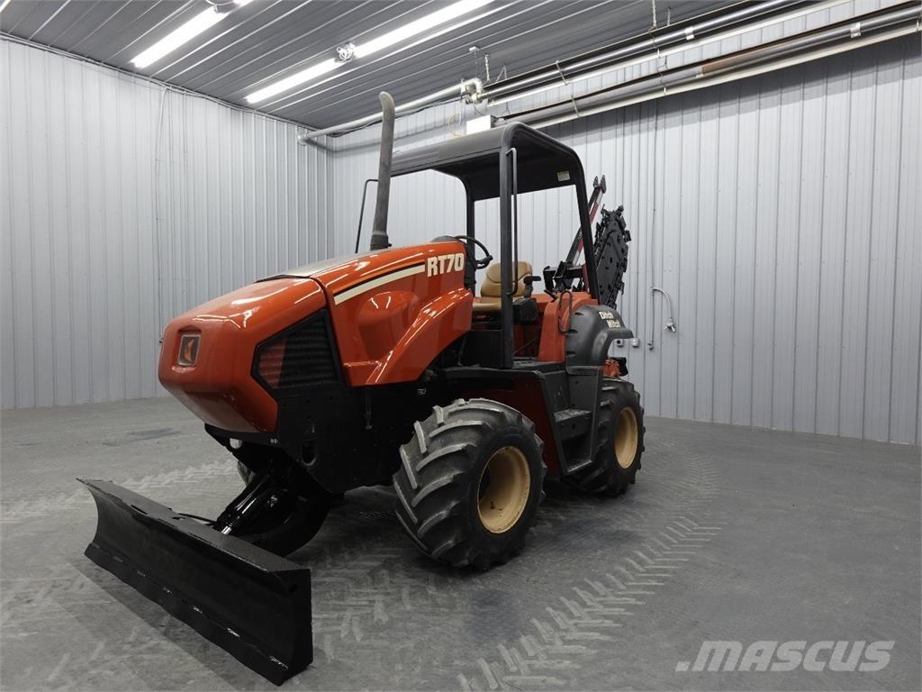 Ditch Witch RT70M Tranšeju racēji